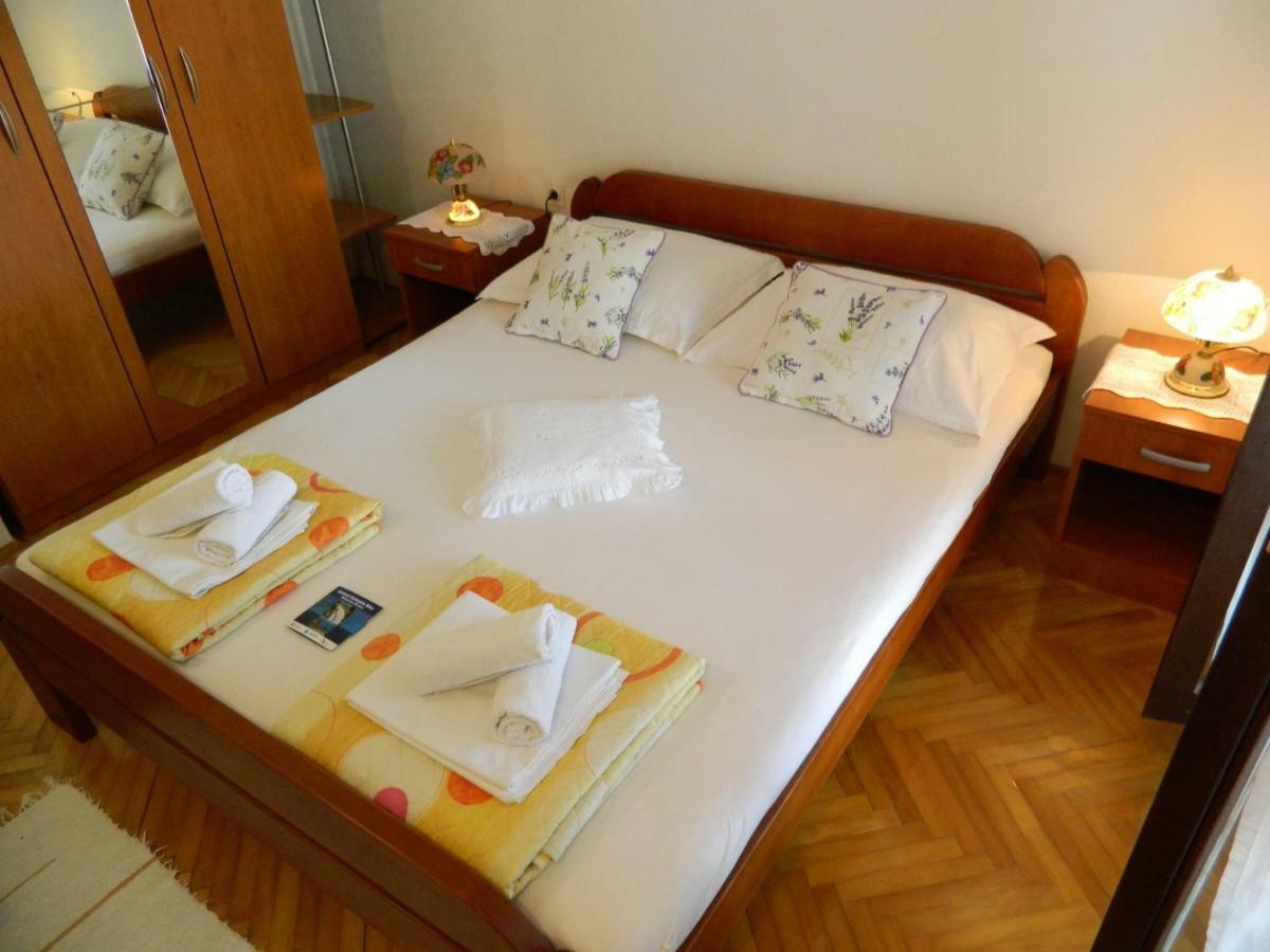 Ema Apartman Brela Kültér fotó