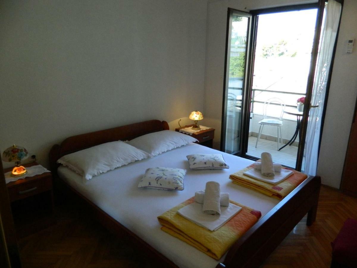 Ema Apartman Brela Kültér fotó
