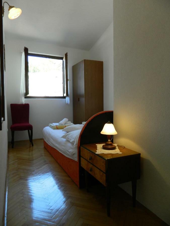 Ema Apartman Brela Kültér fotó